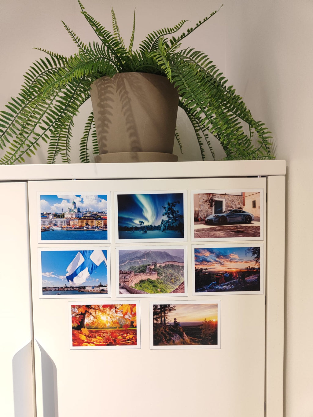 Set of 8 magnets for greater memories