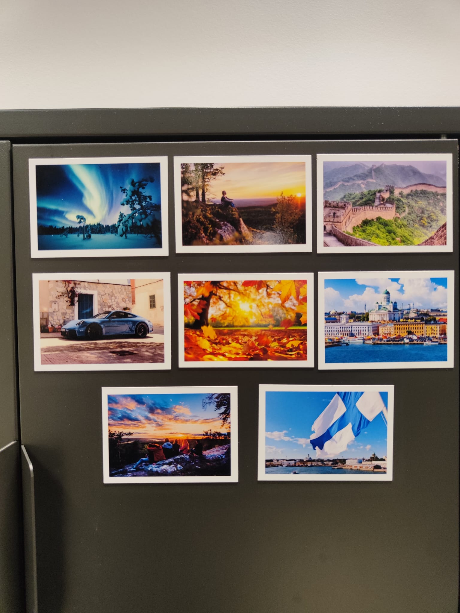Set of 8 magnets for greater memories