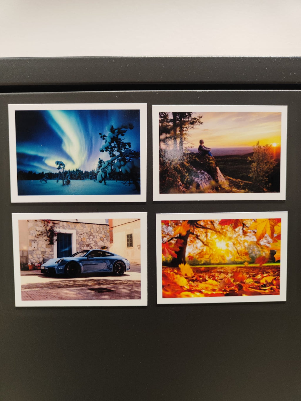 Set of 8 magnets for greater memories